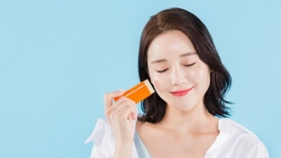 추운 날씨 속 건조한 내 피부 어떡하나…겨울철 피부 관리 팁